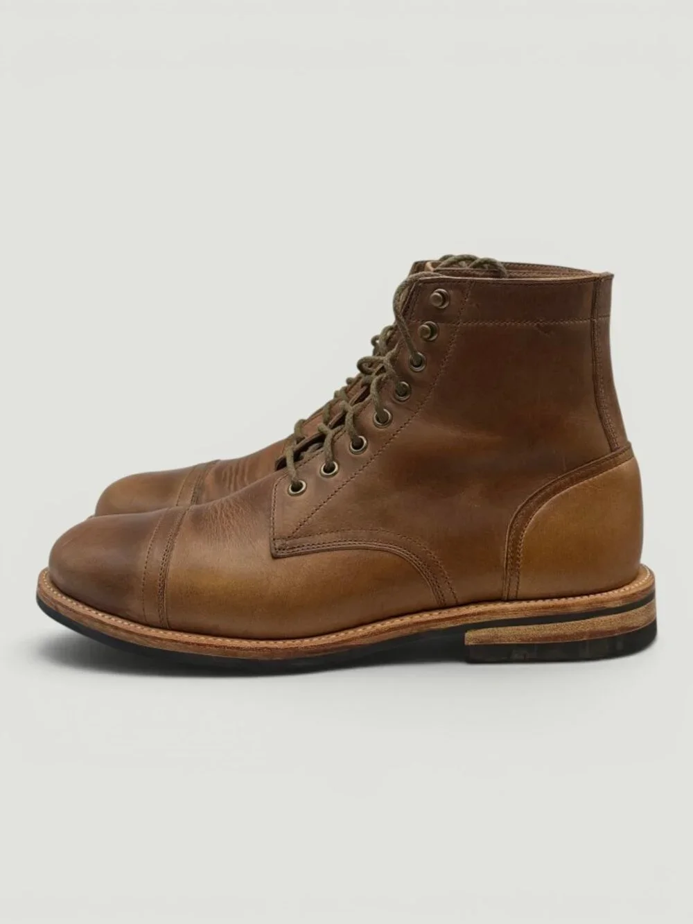 Oak Street Bootmakers Trench Boot Size 9 Natural Chromexcel Cap Toe